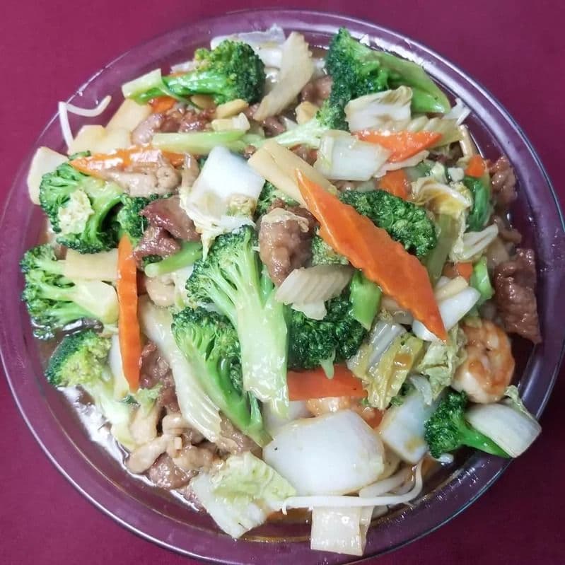 605. House Special Chow Fun