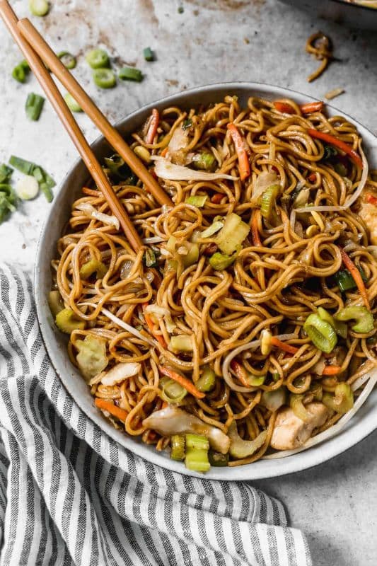 604. Chicken Chow Mein