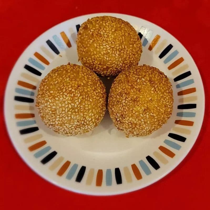 806. Sesame Balls(10:00-15:00)
